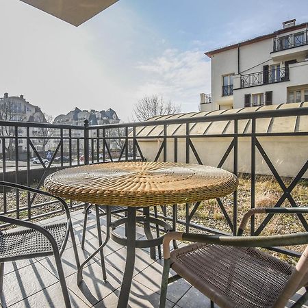Apartamenty Promenada Z Tarasem I Parkingiem - Apartamenty Na Wyspie Swinemünde Exterior foto