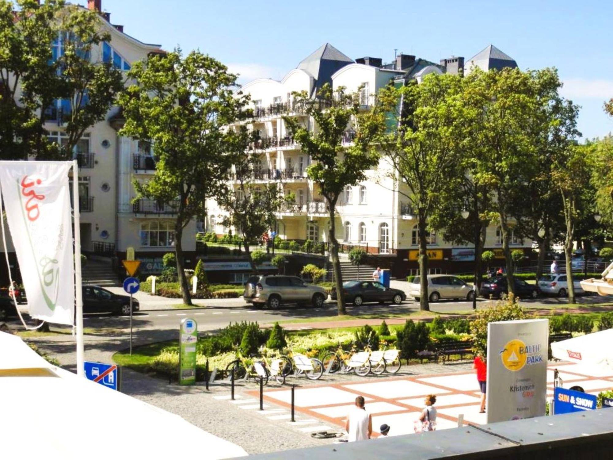 Apartamenty Promenada Z Tarasem I Parkingiem - Apartamenty Na Wyspie Swinemünde Exterior foto